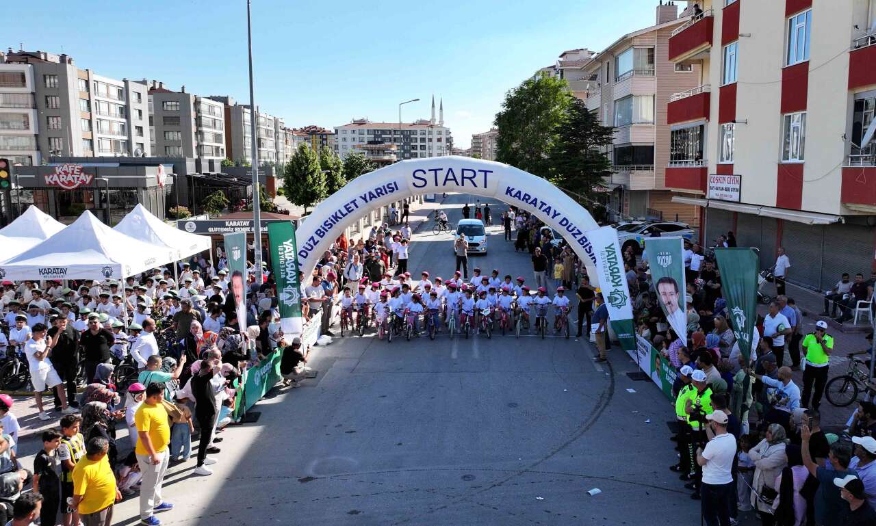 Karatay'da 9. Düz Bisiklet Yarışı büyük heyecana sahne oldu 3